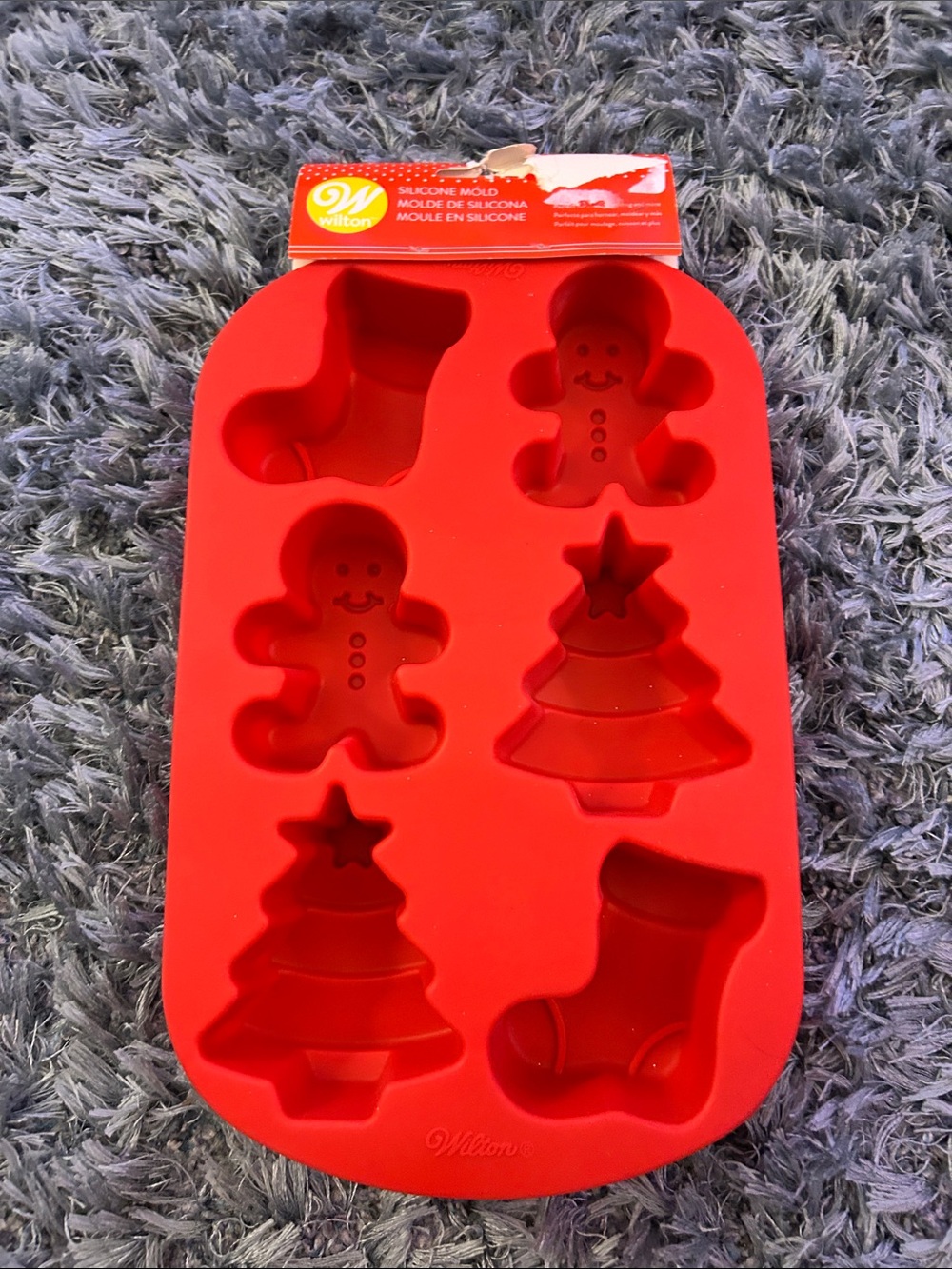 Wilton Red Silicone Holiday Cookie & Cake Mold Set
